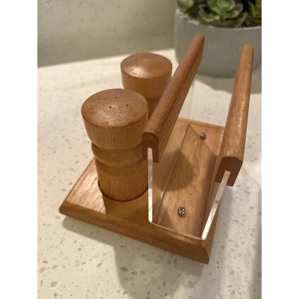 Vtg Wood Salt&Pepper  Shakers Napkin Holder, Baker.Hart & Stuart Retro Thailand